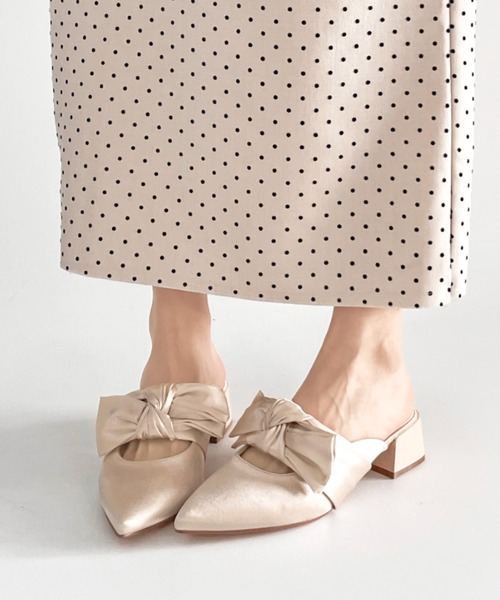 Shoes in Closet（シューズインクローゼット）の「軽量 ポインテッド ワイドヒール サテン リボン ミュール 2489（パンプス・レディース・ブラック/ライトベージュ/ピンク系その他・S/M/L/LL）」の22枚目の写真