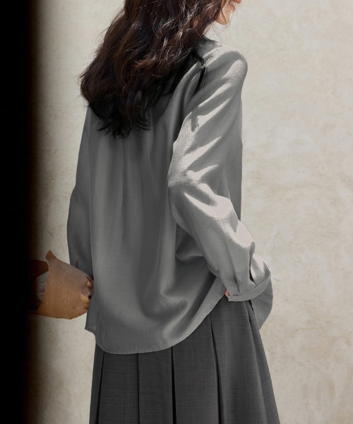 ONEP STAR(ワンピスター)の「スタンドカラーギャザーブラウス(シャツ/ブラウス・レディース・グレー/パープル・MEDIUM/LARGE/X-LARGE)」の13枚目の写真