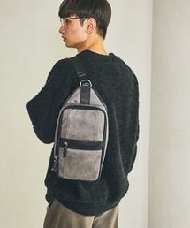 LAKOLE | フェイクレザー縦長切替ボディバッグ / 622488(ボディバッグ/ウエストポーチ)