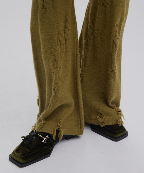 Ameri(アメリ)の「UND RANDOM CABLE KNIT PANTS(その他パンツ・レディース・アイボリー/ブラック/カーキ・SMALL/MEDIUM)」の7枚目の写真