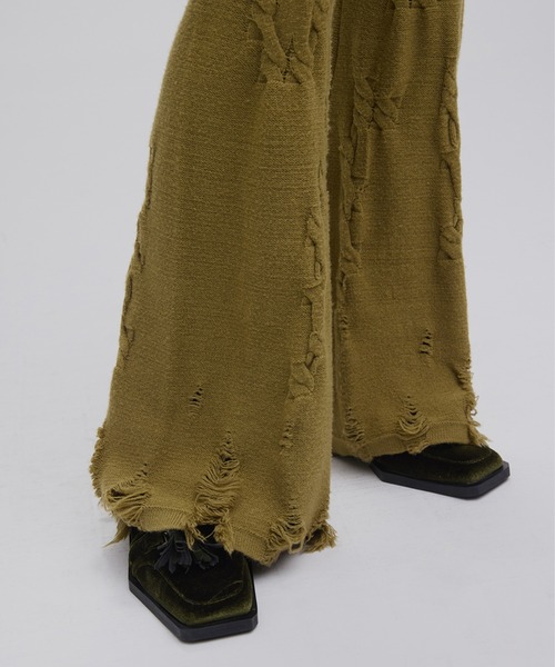 Ameri(アメリ)の「UND RANDOM CABLE KNIT PANTS(その他パンツ・レディース・アイボリー/ブラック/カーキ・SMALL/MEDIUM)」の8枚目の写真