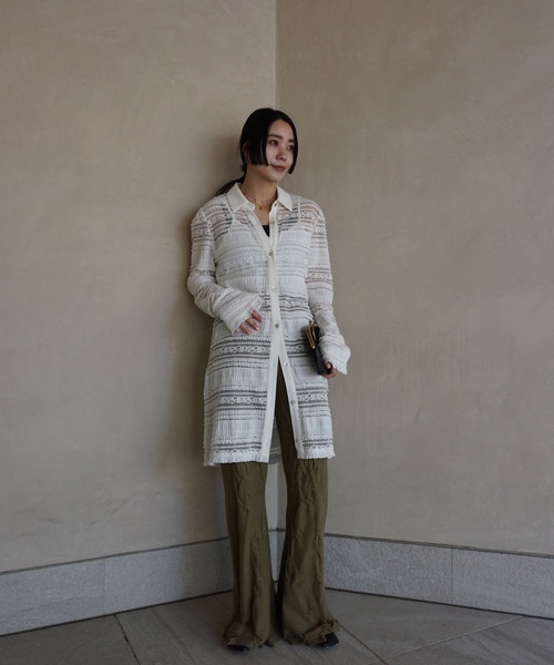 Ameri(アメリ)の「UND RANDOM CABLE KNIT PANTS(その他パンツ・レディース・アイボリー/ブラック/カーキ・SMALL/MEDIUM)」の9枚目の写真