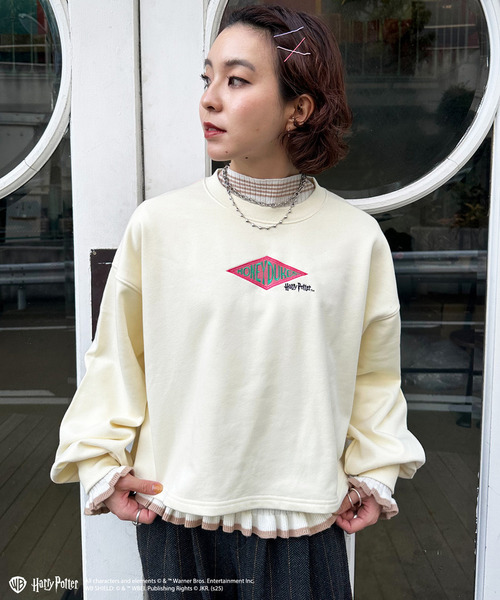 DOUBLE NAME（ダブルネーム）の「【Harry Potter】ハニーデュークス バックプリントプルオーバー（その他トップス・レディース・オフホワイト/ピンク・FREE）」の11枚目の写真
