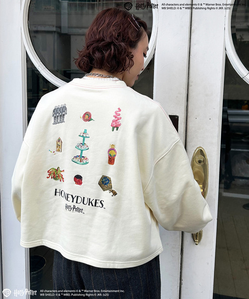 DOUBLE NAME（ダブルネーム）の「【Harry Potter】ハニーデュークス バックプリントプルオーバー（その他トップス・レディース・オフホワイト/ピンク・FREE）」の12枚目の写真