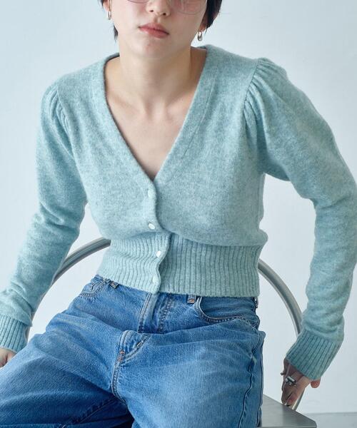 CODE A（コードエー）の「M cloudy puff cardigan（カーディガン/ボレロ・レディース・オフホワイト/ブラック/ライトブルー・00）」の9枚目の写真