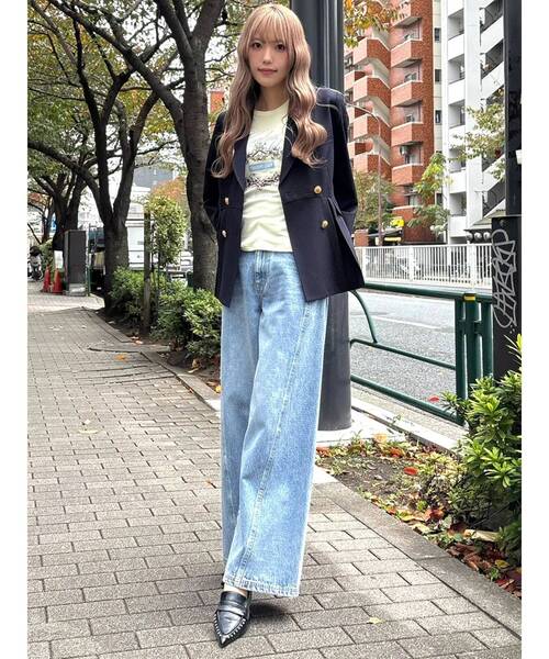 CALNAMUR（カルナムール）の「オーナメントモチーフプリントTシャツ（Tシャツ/カットソー・レディース・グレー/ホワイト/イエロー・FREE）」の4枚目の写真