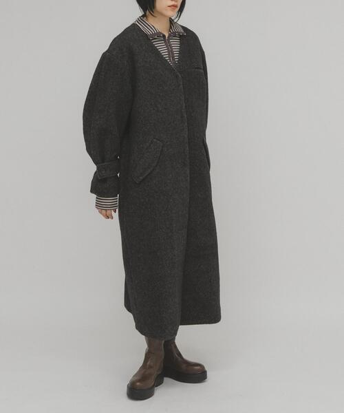 KBF（ケイビーエフ）の「テディボアロングコート（その他アウター・レディース・チャコールグレー/アイボリー・ONE）」の2枚目の写真