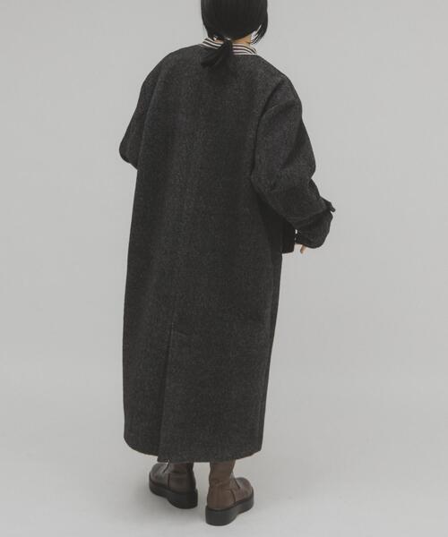 KBF（ケイビーエフ）の「テディボアロングコート（その他アウター・レディース・チャコールグレー/アイボリー・ONE）」の15枚目の写真