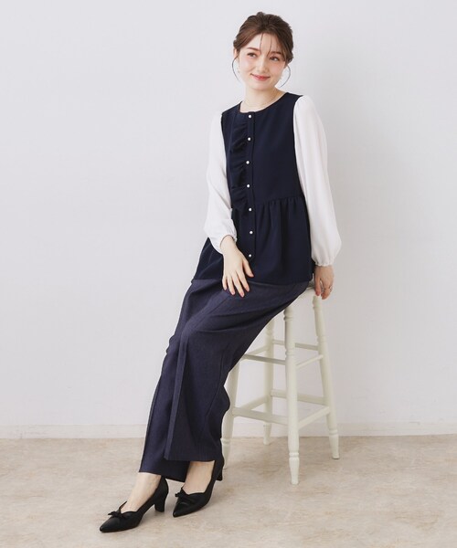 couture brooch（クチュールブローチ）の「【ハレの日・通勤】フリルドッキング ペプラムブラウス（シャツ/ブラウス・レディース・ナチュラル/ネイビー・40/38/36/42）」の22枚目の写真