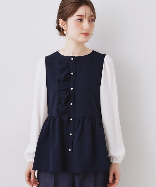 couture brooch（クチュールブローチ）の「【ハレの日・通勤】フリルドッキング ペプラムブラウス（シャツ/ブラウス・レディース・ナチュラル/ネイビー・40/38/36/42）」の8枚目の写真