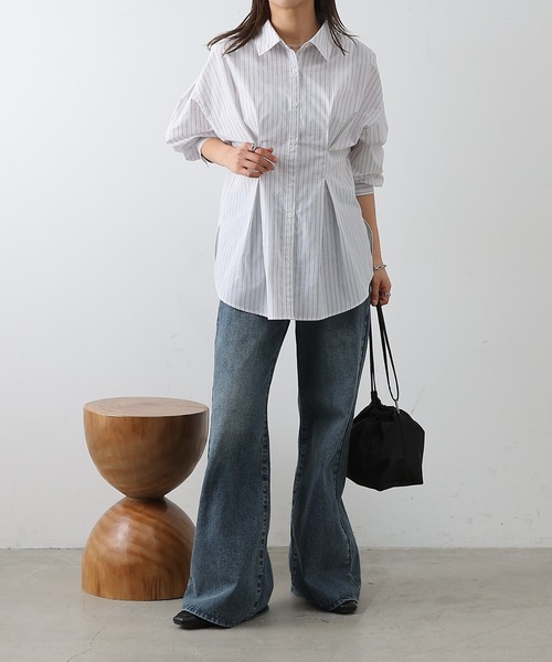 COLONY 2139（コロニートゥーワンスリーナイン）の「ウエストタックシャツ（シャツ/ブラウス・レディース・オフホワイト/ブルー/サックスブルー/ホワイト系その他・FREE）」の17枚目の写真