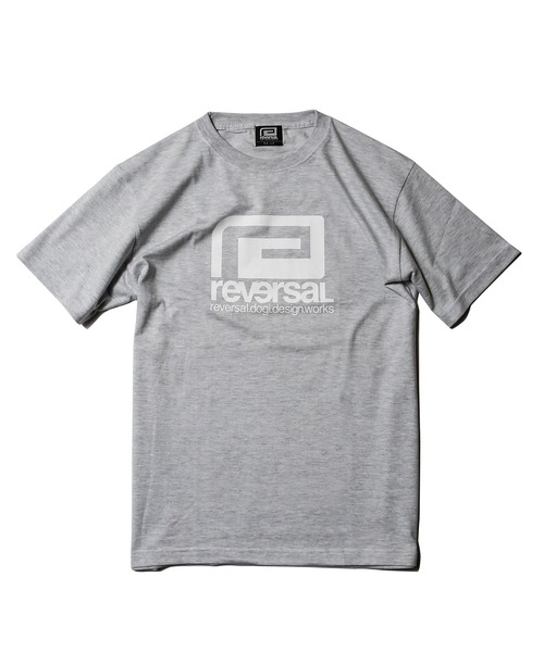 reversal.dogi.design.works(リバーサル・ドーギ・デザイン・ワークス)の「<reversal/リバーサル>BIG MARK COTTON TEE(Tシャツ/カットソー・メンズ・ブラック/アッシュグレー/ホワイト・XX-LARGE/LARGE/MEDIUM/SMALL/X-LARGE)」の3枚目の写真