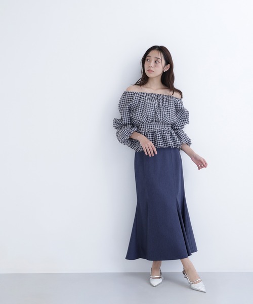 NATURAL BEAUTY BASIC（ナチュラルビューティーベーシック）の「◇シアーギャザーペプラムブラウス（シャツ/ブラウス・レディース・ブラック系その他/ピンク/オフホワイト/チャコールグレー・SMALL/MEDIUM）」の5枚目の写真