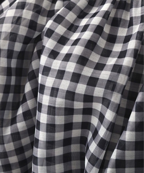 NATURAL BEAUTY BASIC（ナチュラルビューティーベーシック）の「◇シアーギャザーペプラムブラウス（シャツ/ブラウス・レディース・ブラック系その他/ピンク/オフホワイト/チャコールグレー・SMALL/MEDIUM）」の22枚目の写真