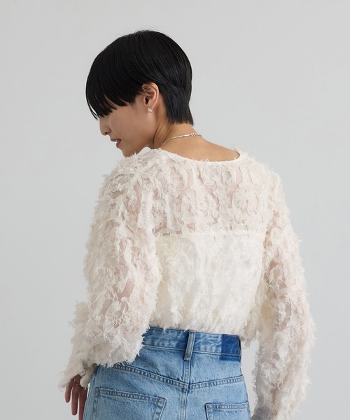 SALON adam et rope'(サロン アダム エ ロペ)の「モチーフカットジャガードブラウス(シャツ/ブラウス・レディース・サックスブルー/ブラック/オフホワイト・FREE)」の13枚目の写真