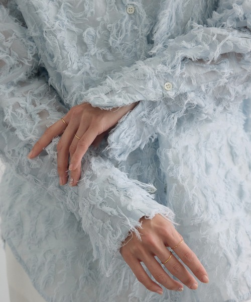 SALON adam et rope'(サロン アダム エ ロペ)の「モチーフカットジャガードブラウス(シャツ/ブラウス・レディース・サックスブルー/ブラック/オフホワイト・FREE)」の18枚目の写真