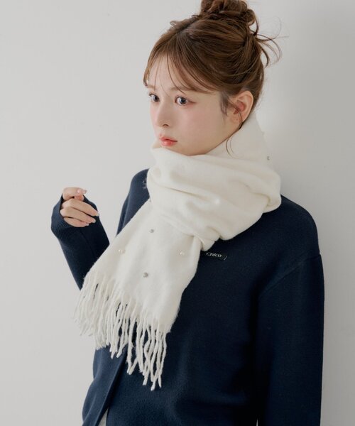 Chico（チコ）の「ビジュー付きストール（マフラー・レディース・アイボリー/ブラック・FREE）」の4枚目の写真