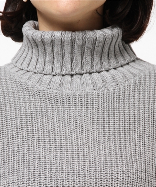 Discoat Parisien（ディスコートパリシアン）の「タートルニット切替シャツ（ニット/セーター・レディース・アイボリー/カーキ/グレー・LARGE/MEDIUM）」の9枚目の写真