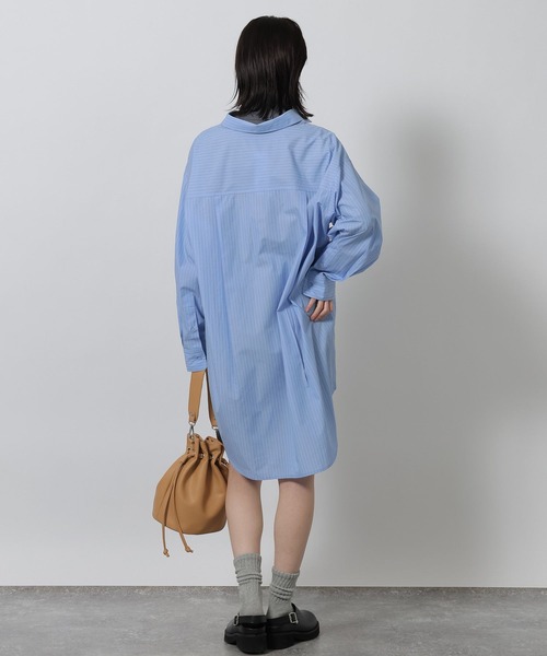 LAKOLE（ラコレ）の「オーバーチュニックシャツ / 642768（シャツ/ブラウス・レディース・サックスブルー/ホワイト系その他/ブルー系その他・FREE）」の8枚目の写真