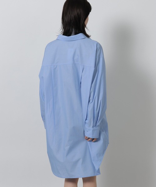 LAKOLE（ラコレ）の「オーバーチュニックシャツ / 642768（シャツ/ブラウス・レディース・サックスブルー/ホワイト系その他/ブルー系その他・FREE）」の12枚目の写真