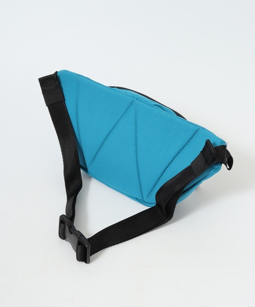 WILD THINGS(ワイルドシングス)の「WILD THINGS / ワイルドシングス ナイロン 2WAY ウエストバッグ ボディバッグ(ボディバッグ/ウエストポーチ・メンズ・ブラック/ターコイズブルー/ベージュ・FREE)」の12枚目の写真