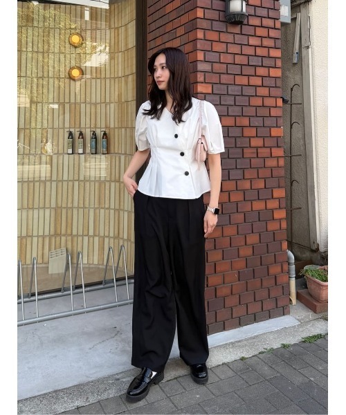 titivate(ティティベイト)の「カーブシルエットスラックスパンツ(その他パンツ・レディース・グレー/ベージュ/ブラック/アイボリー・SP/L/M/S)」の14枚目の写真
