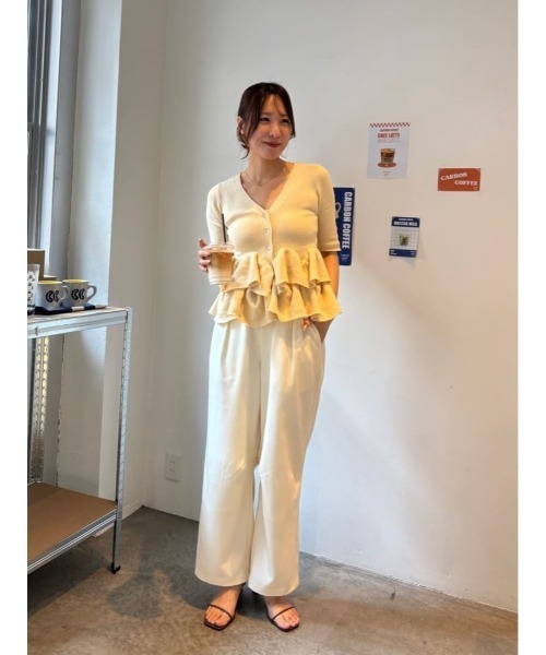titivate(ティティベイト)の「カーブシルエットスラックスパンツ(その他パンツ・レディース・グレー/ベージュ/ブラック/アイボリー・SP/L/M/S)」の13枚目の写真