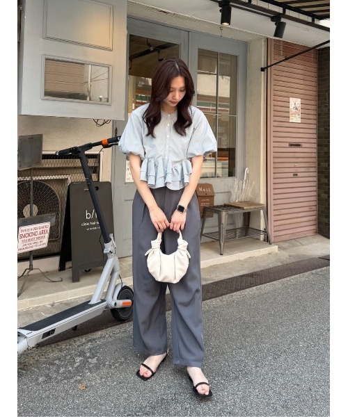 titivate(ティティベイト)の「カーブシルエットスラックスパンツ(その他パンツ・レディース・グレー/ベージュ/ブラック/アイボリー・SP/L/M/S)」の7枚目の写真