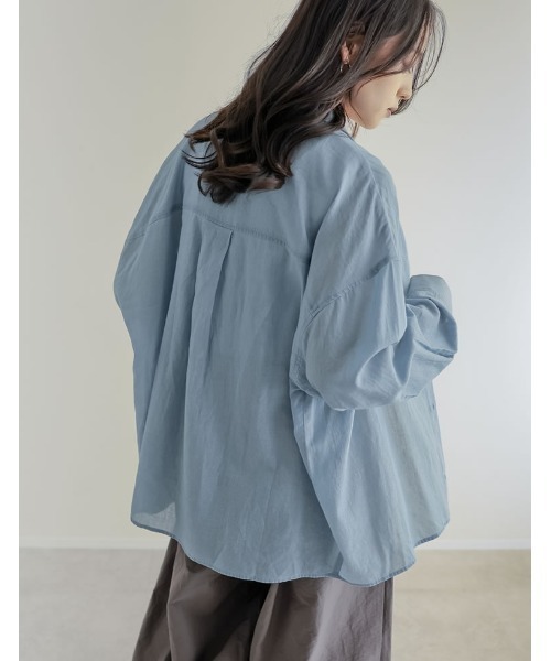 Re:EDIT（リエディ）の「[2026S/S COLLECTION]シアーデニムシャツ（シャツ/ブラウス・レディース・サックスブルー/ネイビー・MEDIUM/LARGE）」の7枚目の写真