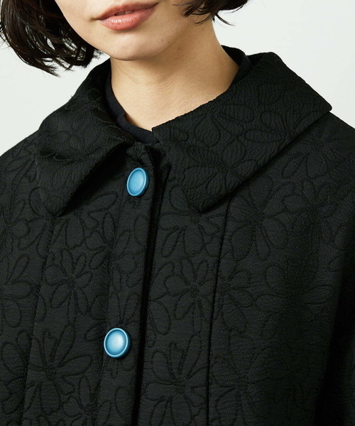 Jocomomola(ホコモモラ)の「Linea フラワージャカード 中綿入りコート(その他アウター・レディース・ブラック・40)」の11枚目の写真