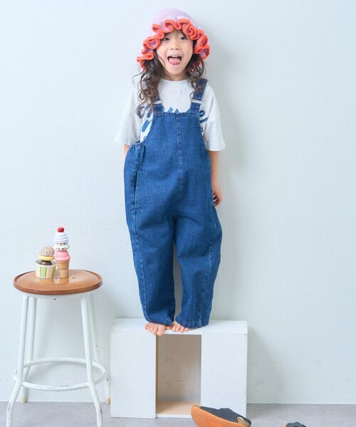 CIAOPANIC TYPY(チャオパニックティピー)の「《WEB限定》【KIDS】(ユニセックス)デニムサロペット(ジュニアサイズあり)(サロペット/オーバーオール・キッズ・ネイビー/サックスブルー・150/130/110)」の1枚目の写真