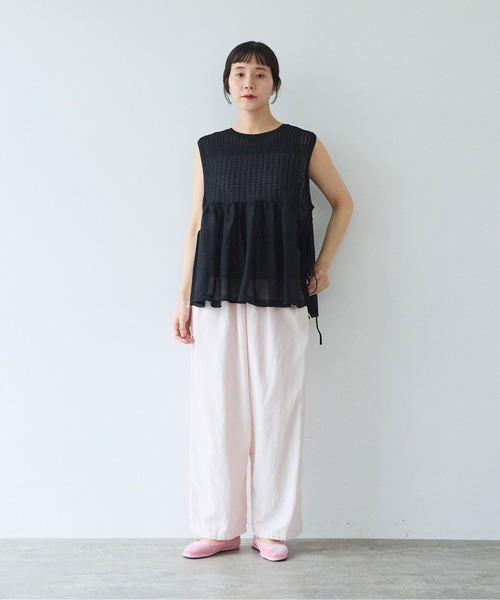 yuni（ユニ　）の「12G和紙/Polyester tiered knit vest（ベスト・レディース・ブラック/グレー/アイボリー・FREE）」の4枚目の写真