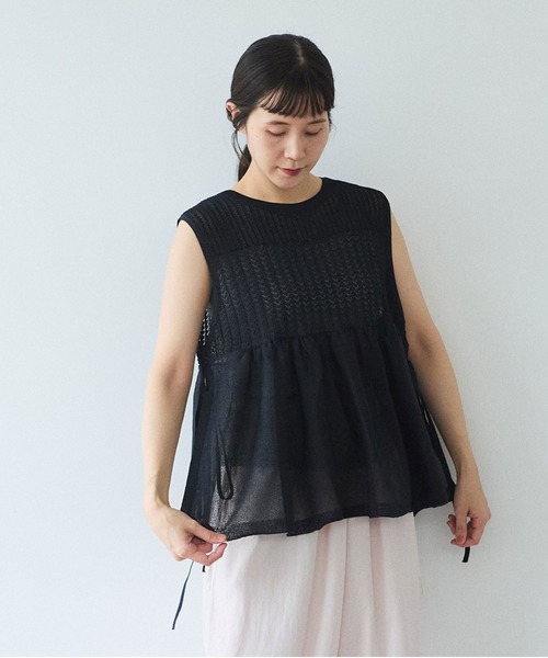 yuni（ユニ　）の「12G和紙/Polyester tiered knit vest（ベスト・レディース・ブラック/グレー/アイボリー・FREE）」の10枚目の写真