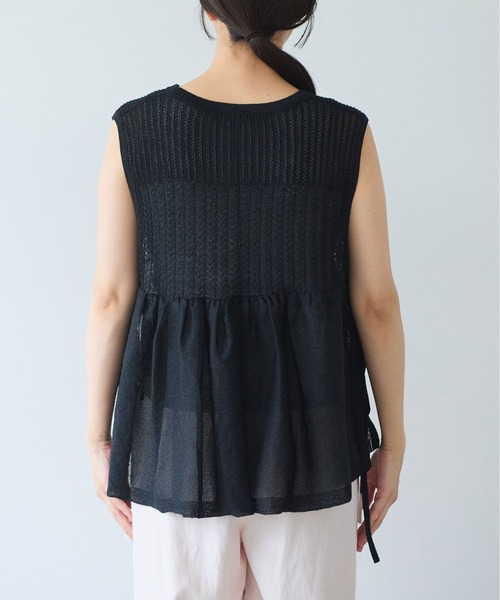yuni（ユニ　）の「12G和紙/Polyester tiered knit vest（ベスト・レディース・ブラック/グレー/アイボリー・FREE）」の14枚目の写真