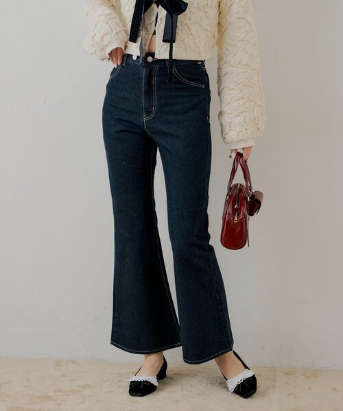 Chico(チコ)の「レースデザインフレアデニム(デニムパンツ・レディース・ネイビー/ブルー系その他/ベージュ・MEDIUM/SMALL)」の15枚目の写真