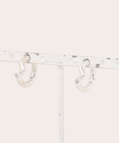 AMERICAN HOLIC（アメリカンホリック）の「ワンタッチイヤリング（イヤリング・レディース・シルバー/ゴールド・FREE）」の5枚目の写真