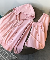 Nia（ニア）の「Nia(ニア)/スウェットセットアップ（セットアップ）」