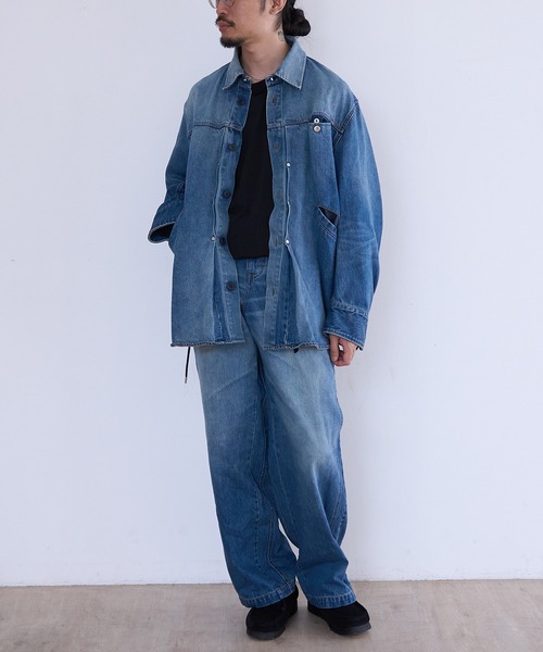 Tamme（タム）の「Tamme DENIM TRUCKER SHIRT (26S0347)（シャツ/ブラウス・メンズ・インディゴブルー/ブラック・1）」の5枚目の写真