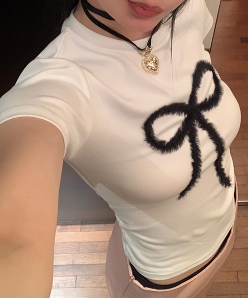 c.u.l(シーユーエル)の「リボンプリント コンパクト Tシャツ カットソー culw897(Tシャツ/カットソー・レディース・ブラック/ホワイト・S/M)」の13枚目の写真