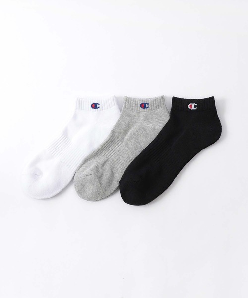 Champion(チャンピオン)の「【3足セット】Champion レディース メンズ Cマーク 消臭糸使用 足底パイル アーチサポート スニーカー丈 ソックス 92897501(ソックス/靴下・メンズ・ブラック/その他3/その他2・S/L/M)」の2枚目の写真
