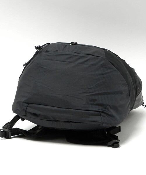 SALOMON(サロモン)の「<Salomon>XT 25バックパック/リュック(バックパック/リュック・メンズ・ブラック・FREE)」の6枚目の写真