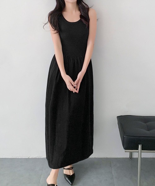 LOWO(ロワ)の「ノースリーブ ウエスト切替 マキシワンピース(ワンピース・レディース・アイボリー/チャコールグレー/ベージュ/カーキ/ブラック・FREE)」の17枚目の写真