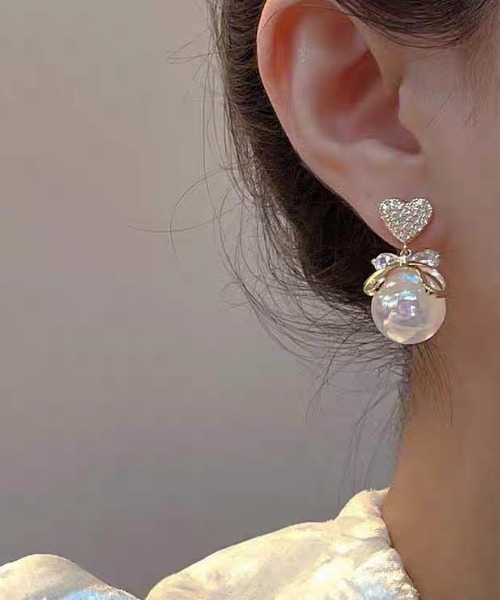 Feliz(フェリス)の「ビジュー×パールピアスアソート(ピアス(両耳用)・レディース・カリビアンブルー/その他3/その他2/その他1/その他4・FREE)」の14枚目の写真