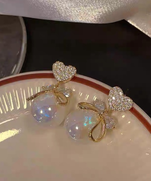 Feliz(フェリス)の「ビジュー×パールピアスアソート(ピアス(両耳用)・レディース・カリビアンブルー/その他3/その他2/その他1/その他4・FREE)」の21枚目の写真