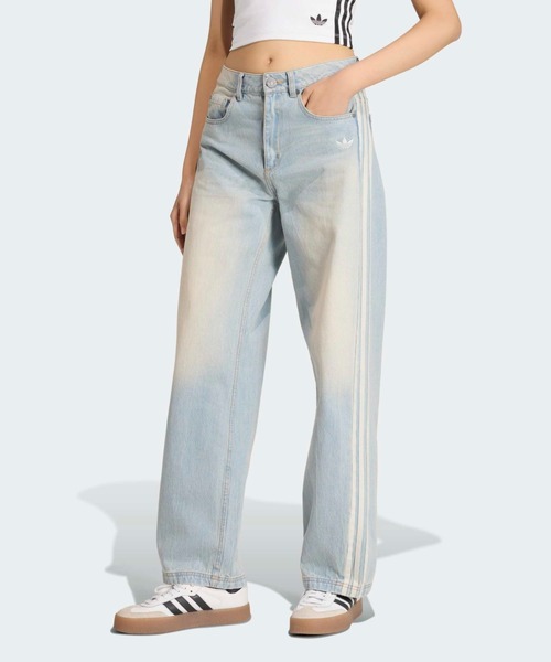 adidas（アディダス）の「adidas/アディダス adidas VINTAGE DAD JEANS ヴィンテージ サイドライン テーパード オーバーサイズ デニムパンツ 2026年春夏（デニムパンツ・レディース・ブルー/ライトブルー・24inch/25inch/26inch/27inch/28inch/29inch/30inch）」の4枚目の写真