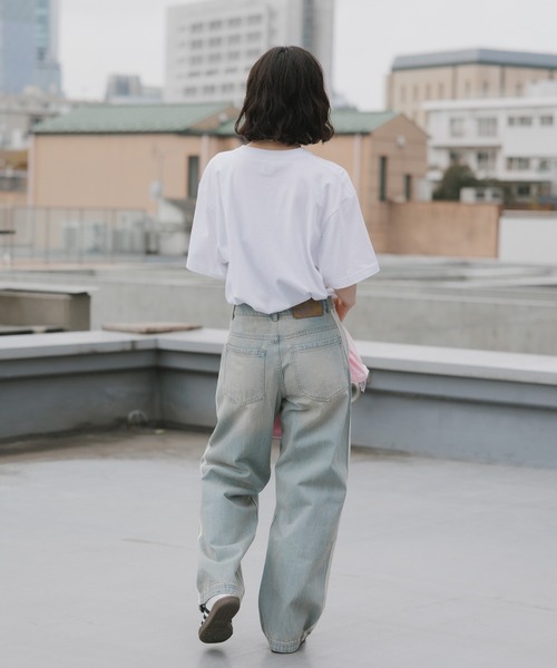 adidas（アディダス）の「adidas/アディダス adidas VINTAGE DAD JEANS ヴィンテージ サイドライン テーパード オーバーサイズ デニムパンツ 2026年春夏（デニムパンツ・レディース・ブルー/ライトブルー・24inch/25inch/26inch/27inch/28inch/29inch/30inch）」の15枚目の写真