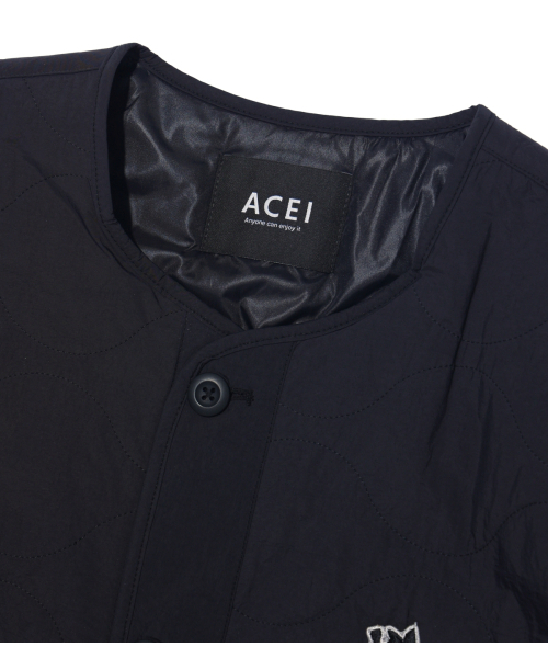 ACEI（アセイ）の「エンブレムワッペンリバーシブルキルティングジャケット[UNI]ブラック（ナイロンジャケット・メンズ・ブラック・LARGE/MEDIUM/XX-LARGE/X-LARGE）」の3枚目の写真