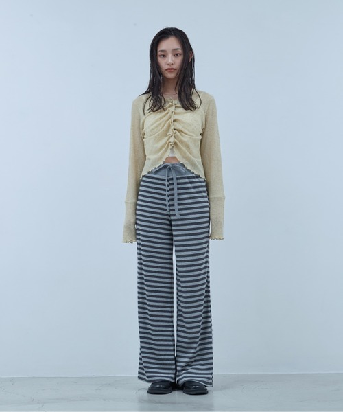 OFROOM(オフルーム)の「Sheer Gathered Cardigan|シアーギャザーカーディガン(カーディガン/ボレロ・レディース・チャコール/アイボリー/ブラック/イエロー・FREE)」の10枚目の写真