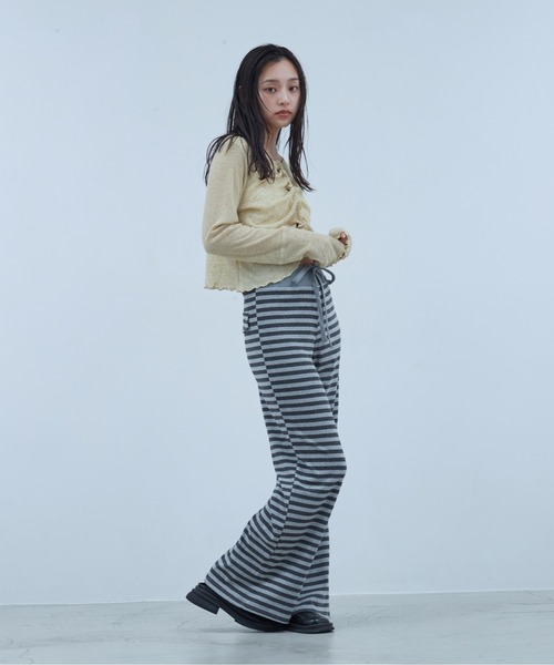 OFROOM(オフルーム)の「Sheer Gathered Cardigan|シアーギャザーカーディガン(カーディガン/ボレロ・レディース・チャコール/アイボリー/ブラック/イエロー・FREE)」の17枚目の写真