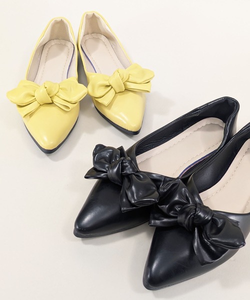 styiro(スタイロ)の「リボンポインテッドトゥ フラット パンプス(パンプス・レディース・イエロー/ブラック・38/37)」の3枚目の写真